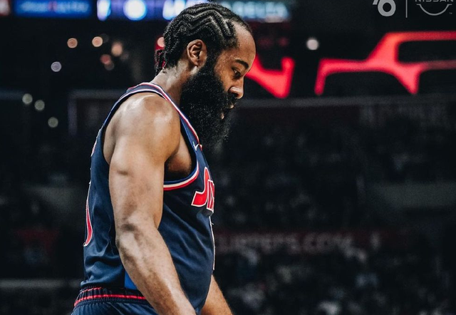 斗鱼体育入口-本菲卡发布备战花絮，关键时刻状态回暖，足总杯任务艰巨，临场指挥获称赞的简单介绍